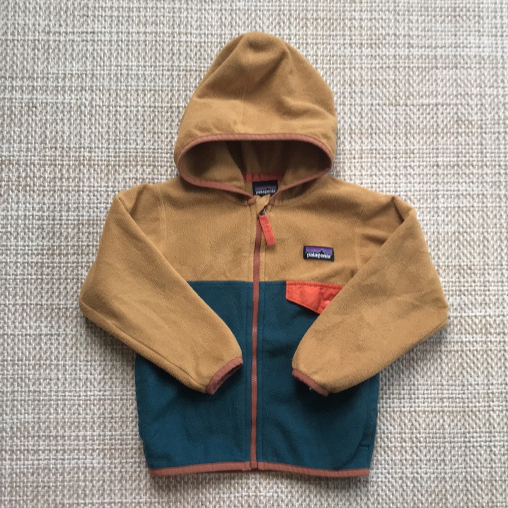 *Patagonia Fleece Jacket (size 2T)